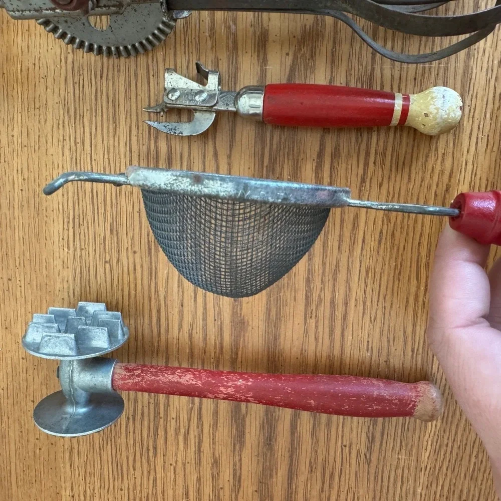 Vintage Retro Red Wood‎ Metal Kitchen Utensil Set Tenderizer Peeler Strainer